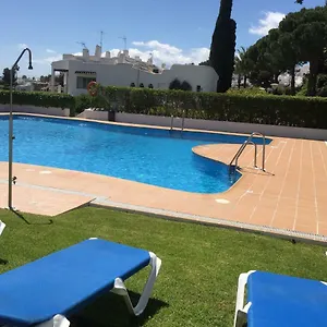  Сasa de vacaciones Fascinating & Luxurious Golf,mountain & Garden View Porto Banus